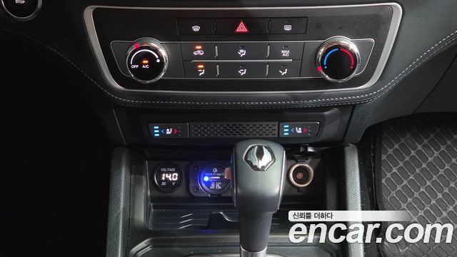 KG Mobility Rexton 2018 — photo 32