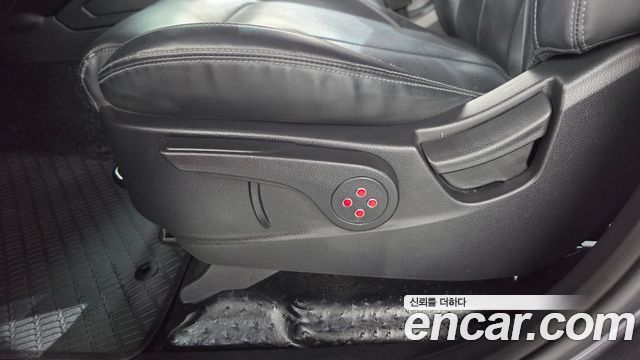 KG Mobility Rexton 2018 — photo 33