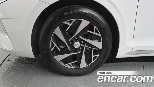 Hyundai Grandeur 2023 — photo 5