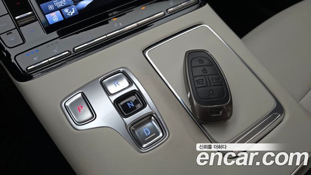 Hyundai Grandeur 2023 — photo 12