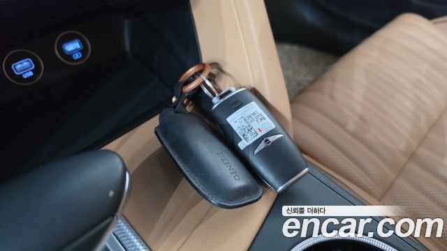 Genesis G70 2021 — photo 21