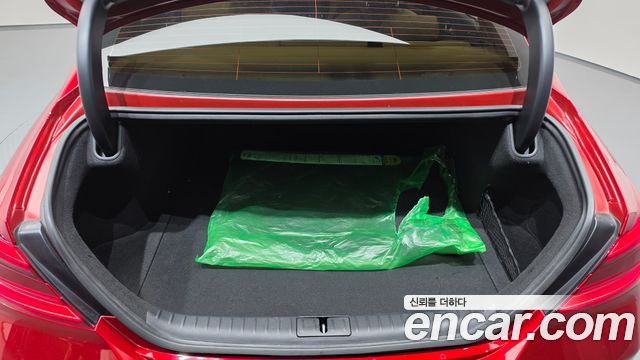 Genesis G70 2021 — photo 22