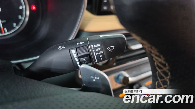Genesis G70 2021 — photo 25