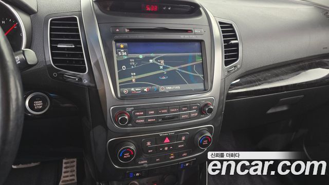 Kia Sorento 2014 — photo 12