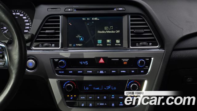 Hyundai Sonata 2017 — photo 14