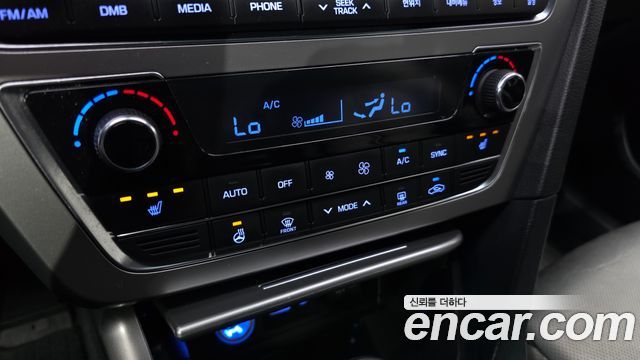 Hyundai Sonata 2017 — photo 17