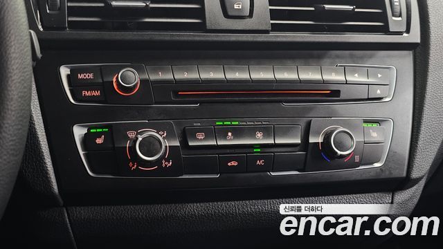 BMW 1-Series 2014 — photo 20