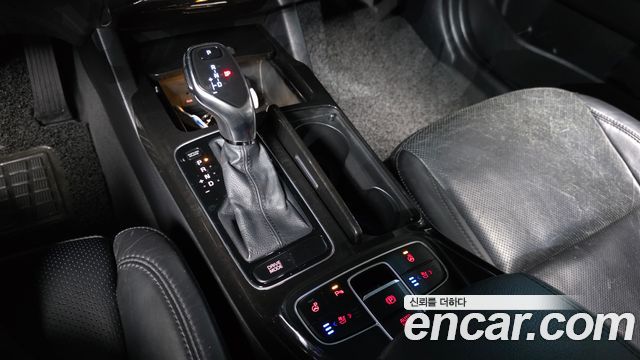 Kia K7 2013 — photo 9