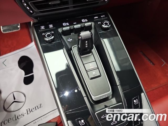 Porsche 911 2023 — photo 8