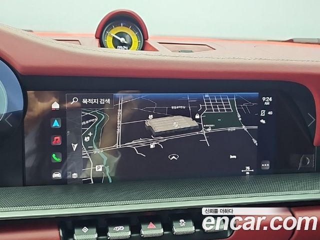Porsche 911 2023 — photo 12