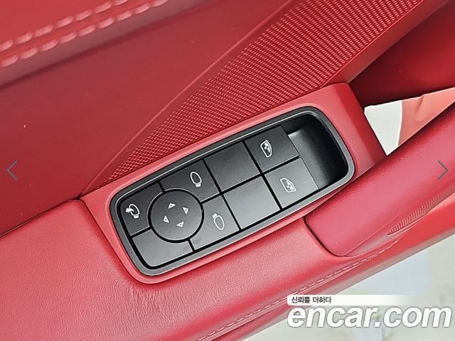 Porsche 911 2023 — photo 18