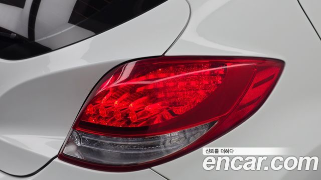 Hyundai Veloster 2015 — photo 9