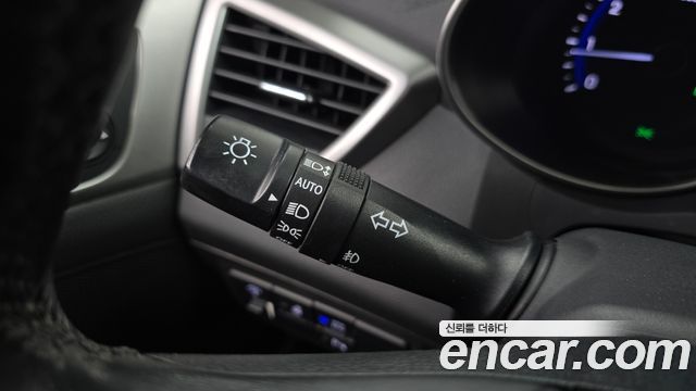 Hyundai Veloster 2015 — photo 30