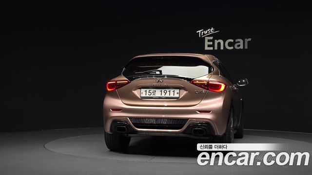Infiniti Q30 2018 — photo 4