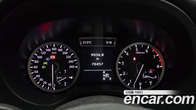 Infiniti Q30 2018 — photo 8