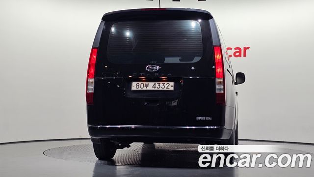 Hyundai Staria 2022 — photo 4