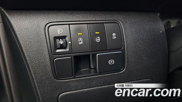Hyundai Staria 2022 — photo 19