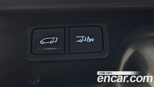 Hyundai Staria 2022 — photo 20