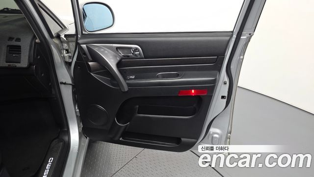 KG Mobility KORANDO 2017 — photo 14