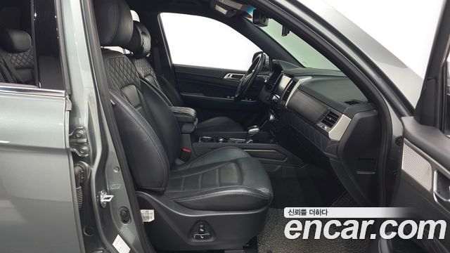 KG Mobility Rexton 2018 — photo 11