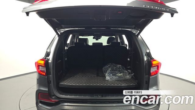 KG Mobility Rexton 2018 — photo 20