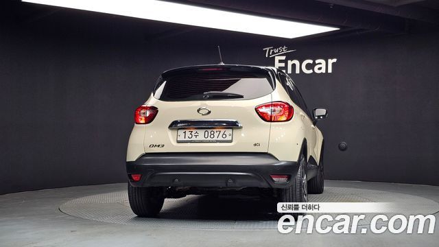 Renault Korea QM3 2016 — photo 4