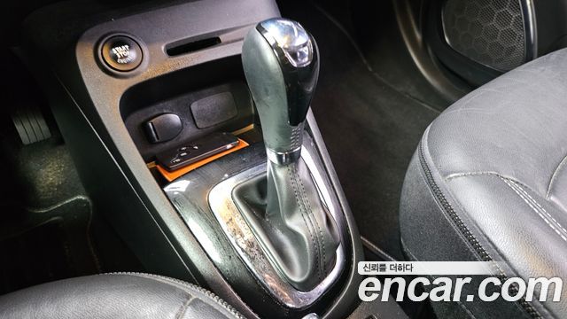 Renault Korea QM3 2016 — photo 9