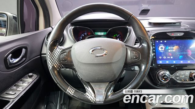Renault Korea QM3 2016 — photo 13