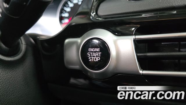 Kia Seltos 2023 — photo 38