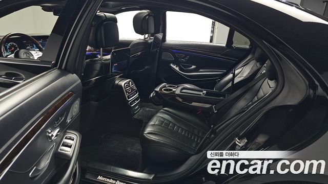Mercedes-Benz S-Class 2019 — photo 18