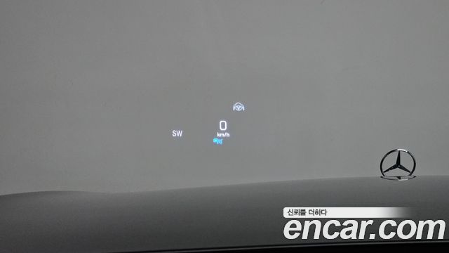 Mercedes-Benz S-Class 2019 — photo 23