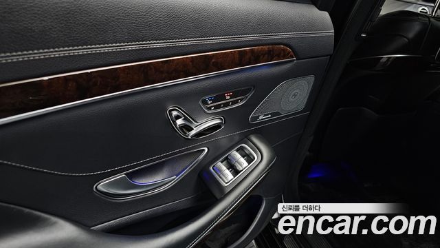 Mercedes-Benz S-Class 2019 — photo 25