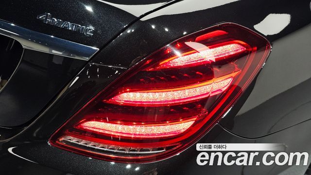 Mercedes-Benz S-Class 2019 — photo 9