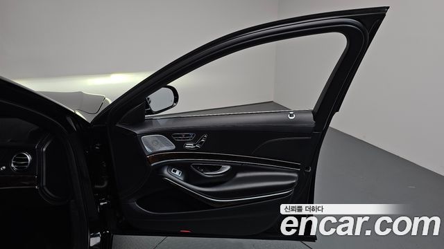 Mercedes-Benz S-Class 2019 — photo 14