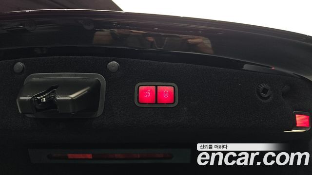 Mercedes-Benz S-Class 2019 — photo 27