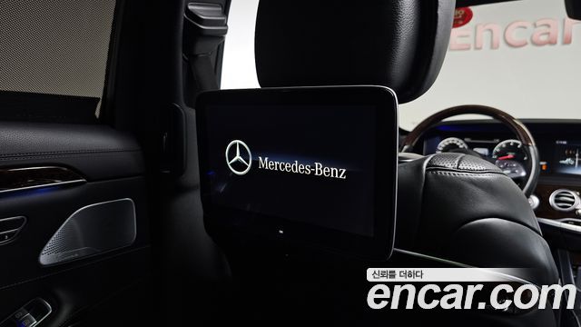 Mercedes-Benz S-Class 2019 — photo 31