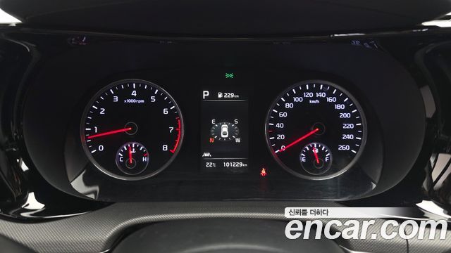 Kia K5 2022 — photo 11