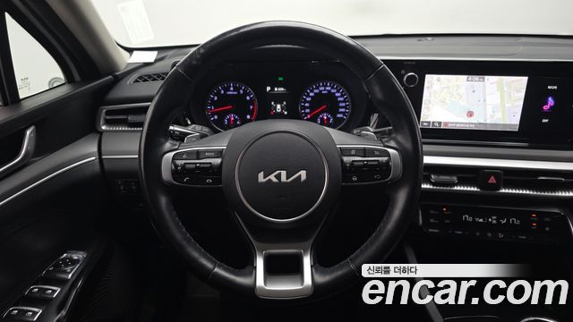 Kia K5 2022 — photo 20