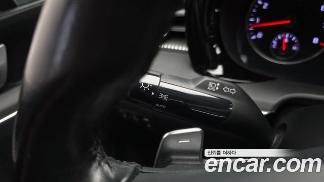 Kia K5 2022 — photo 30