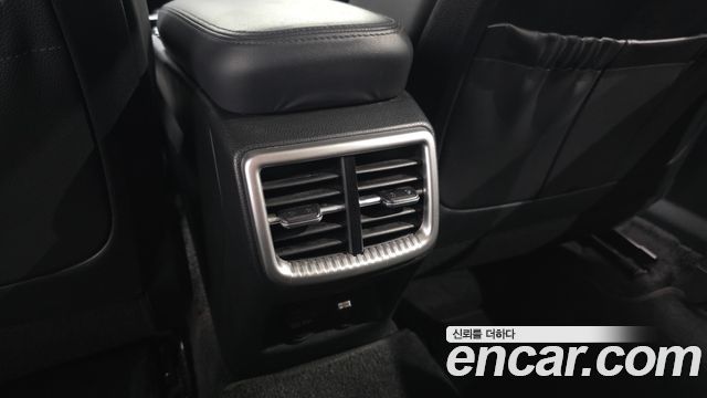 Kia K5 2022 — photo 31