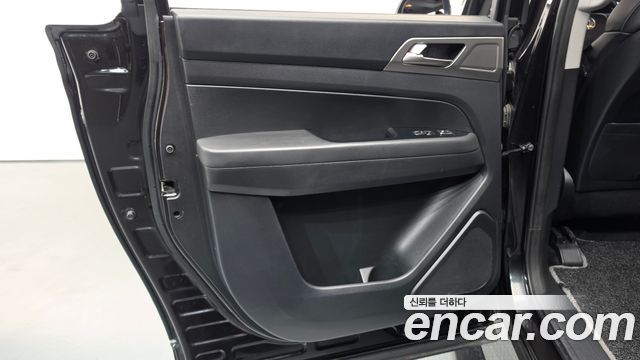 KG Mobility Rexton 2019 — photo 15