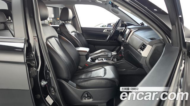 KG Mobility Rexton 2019 — photo 16