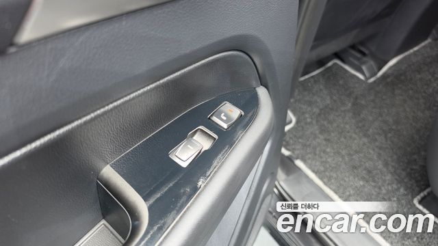 KG Mobility Rexton 2019 — photo 34