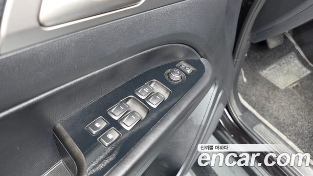 KG Mobility Rexton 2019 — photo 35