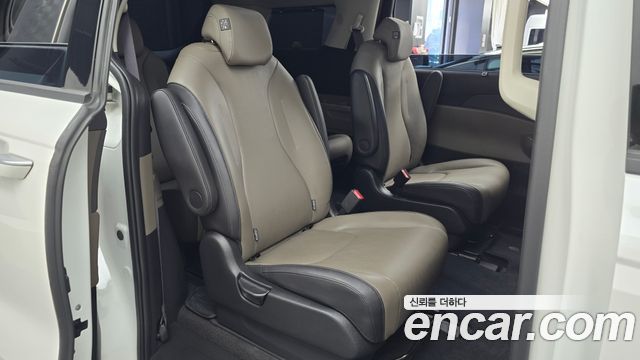 Kia Canival 2024 — photo 17