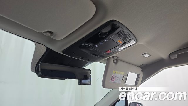 Kia Canival 2024 — photo 25