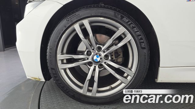 BMW 3-Series 2017 — photo 5
