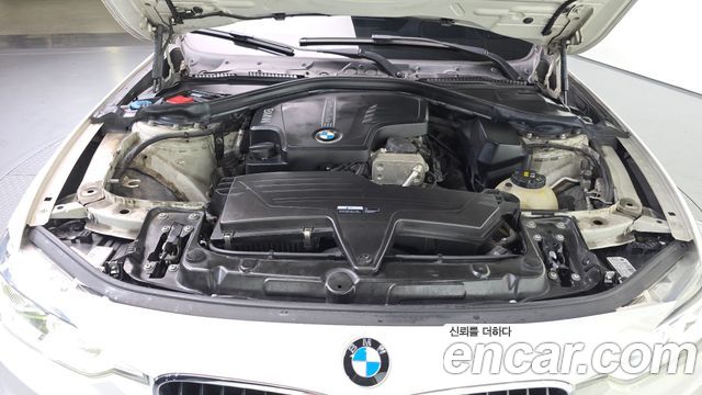 BMW 3-Series 2017 — photo 6