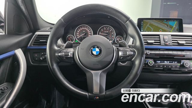 BMW 3-Series 2017 — photo 13