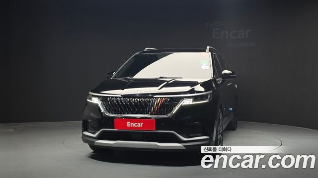 Kia Canival 2023 — photo 3